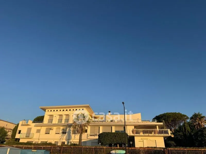 Extérieur - Seafront Apartment with Private Beach Access in Monasterace Marina