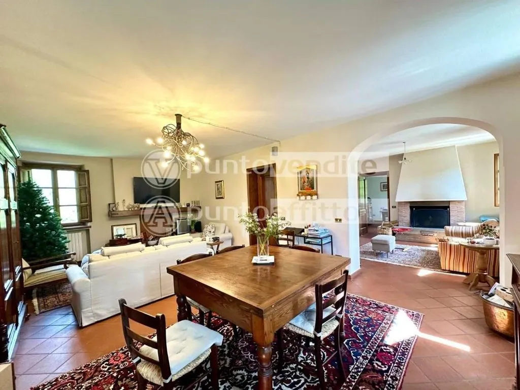 Söögituba - Country House with Pool Potential in Capannori