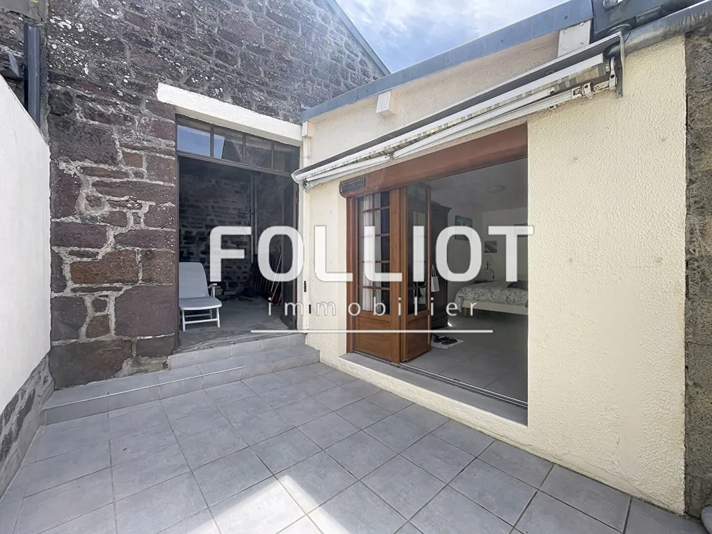 Giardino - House with Terrace in Gavray Sur Sienne