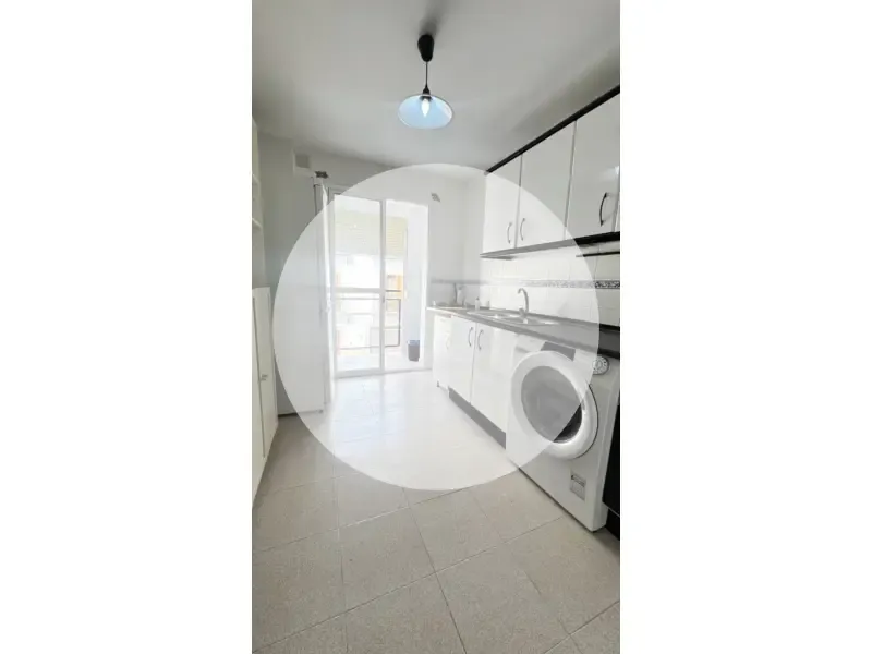 Lavanderia - Duplex with Terrace in Tomares
