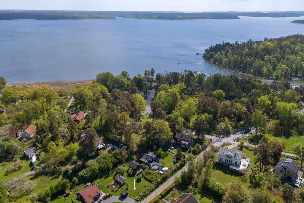 Õhuvaade - Plot with Development Potential in Boo Gård