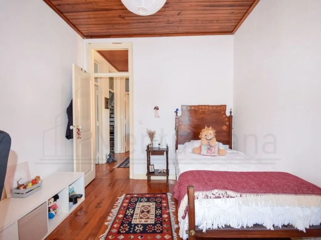 Chambres - Semidetached House with Sea Views in Cascais