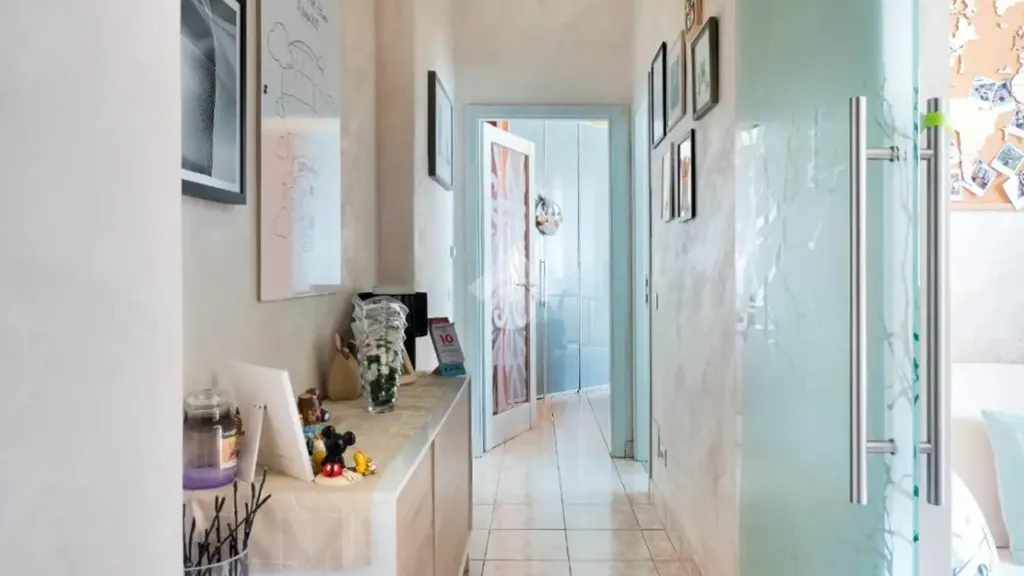 Esik - Modernised 2-Bedroom in Prato Centenaro, Milan
