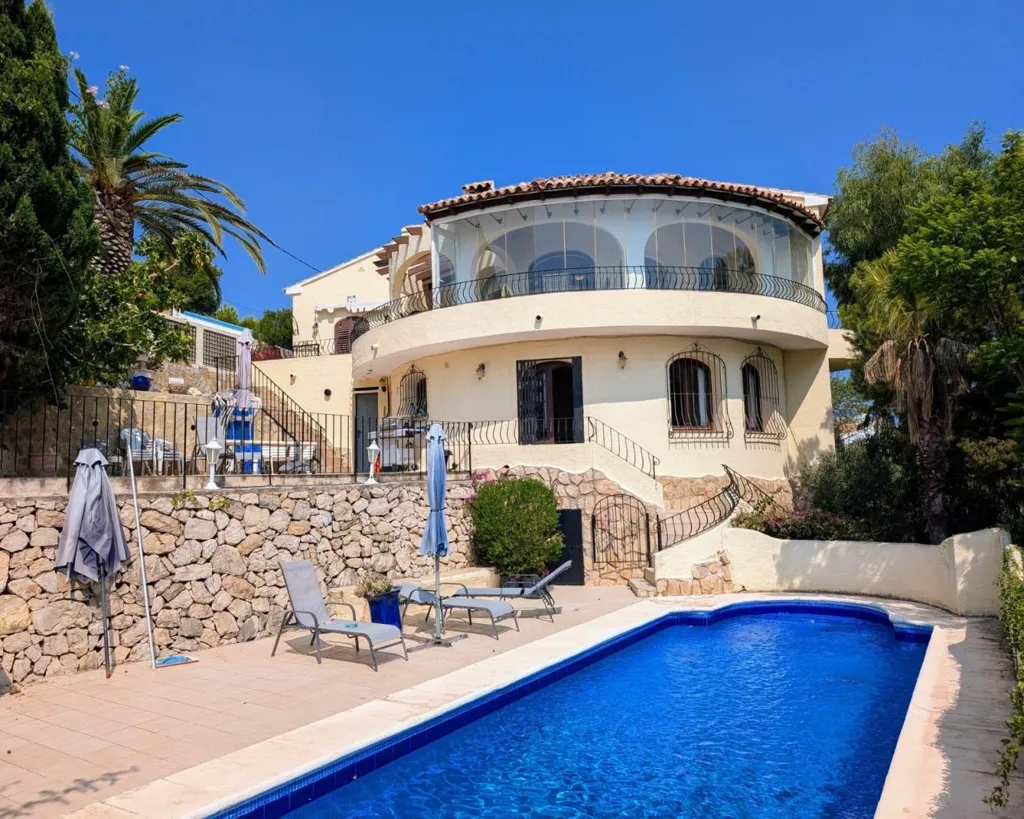 Pool - Traditional Villa with Sea View in Benimeit, Moraira