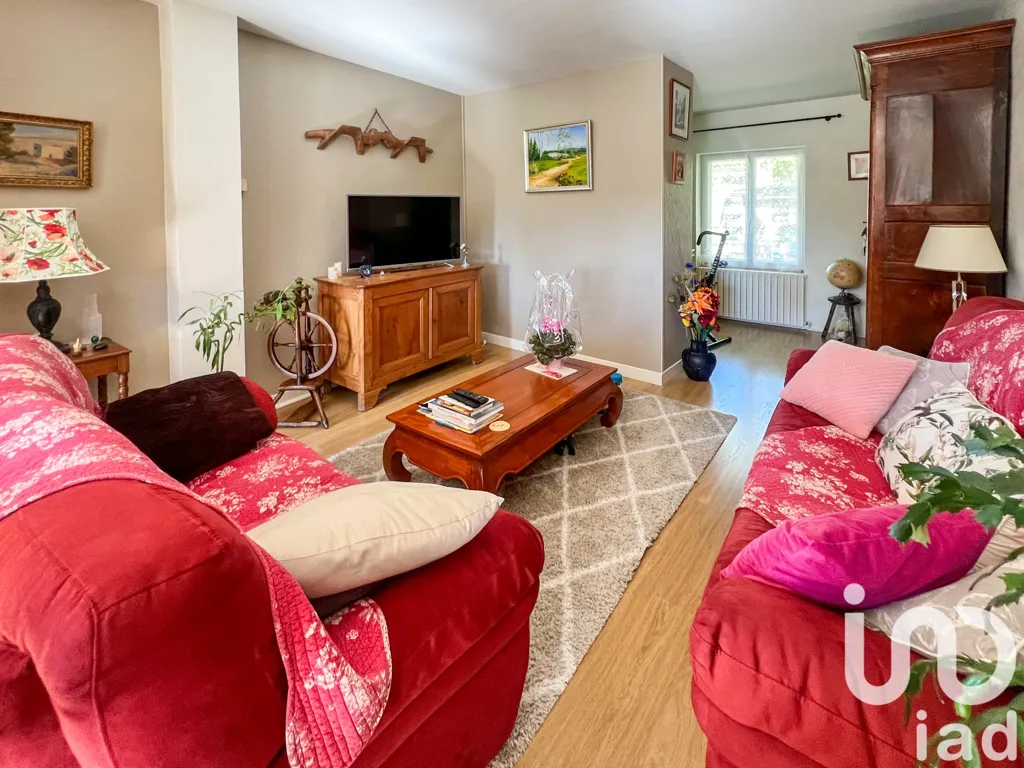 Elutuba - Charming House with Garden in Anost