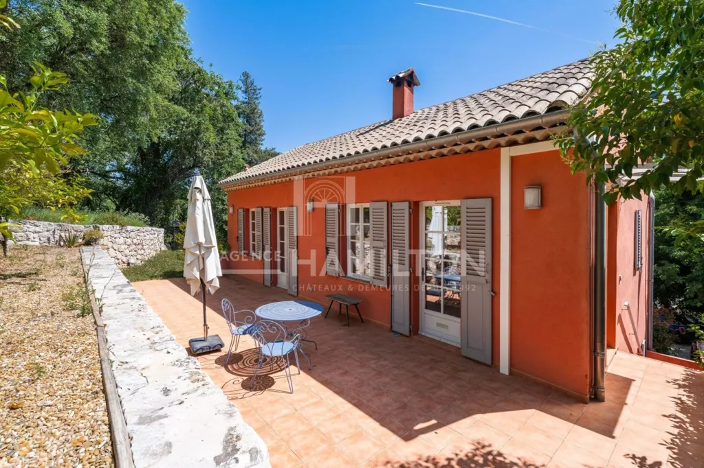 Terrass - Two Villas with Pool near Biot