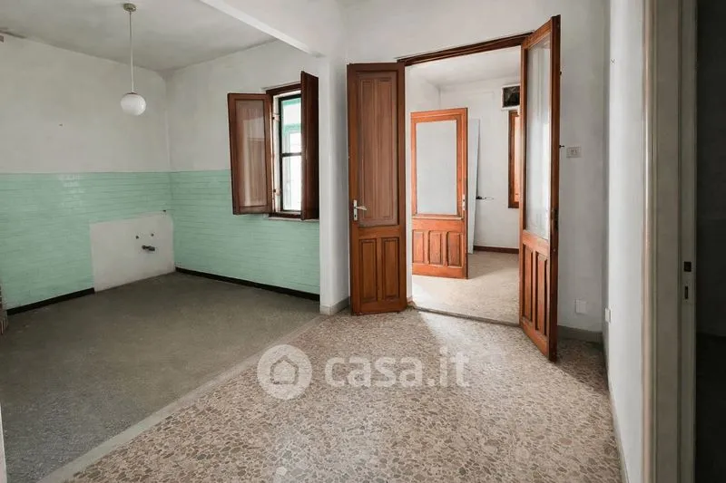 Entrée - Independent House with Two Apartments in Terralba