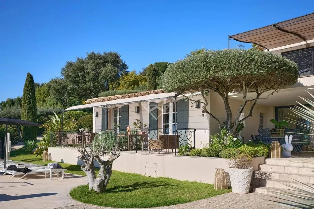 Välivaade - Luxury Villa with Sea View in La Croix-Valmer