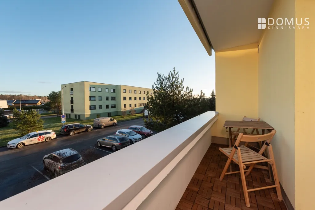 Balcony - Apartment with Open Plan Kitchen in Peetri, Rae