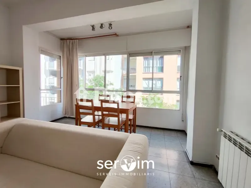 Elutuba - Apartment with Balcony in Girona Centre