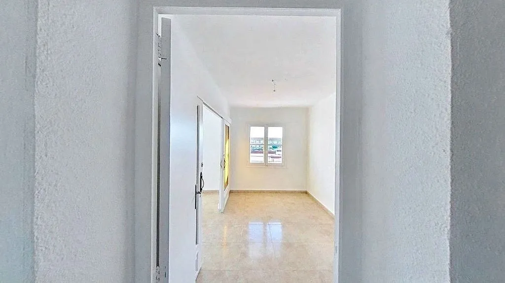 hallway_entrance