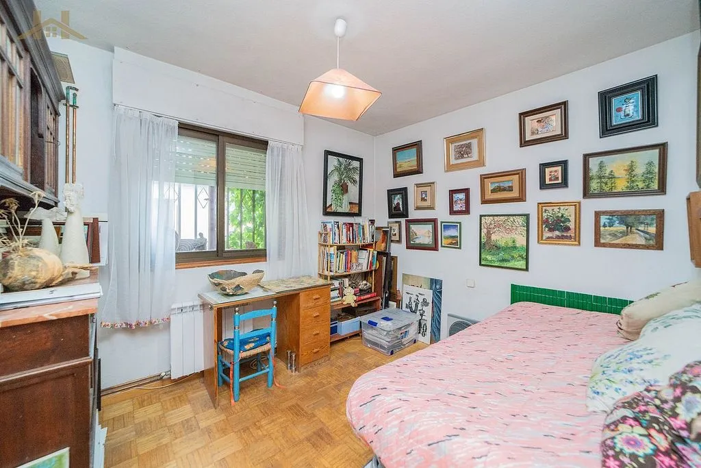 Chambres - Corner Semi-detached with Pool in Dehesa – El Soto