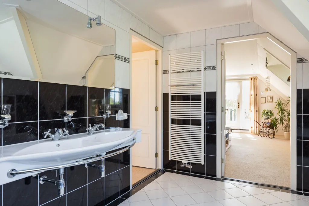 Salles de bain - Classical Villa with Private Garden in Schalkhaar