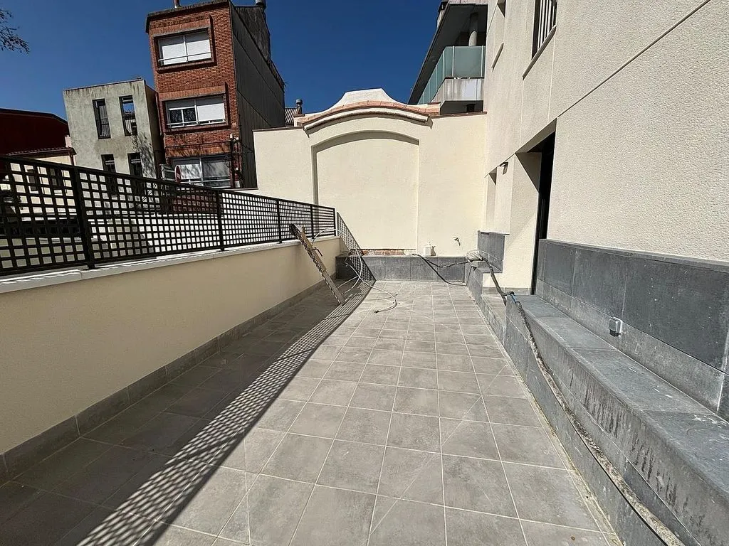 Terrass - Modern Flat with Air Conditioning in Sabadell