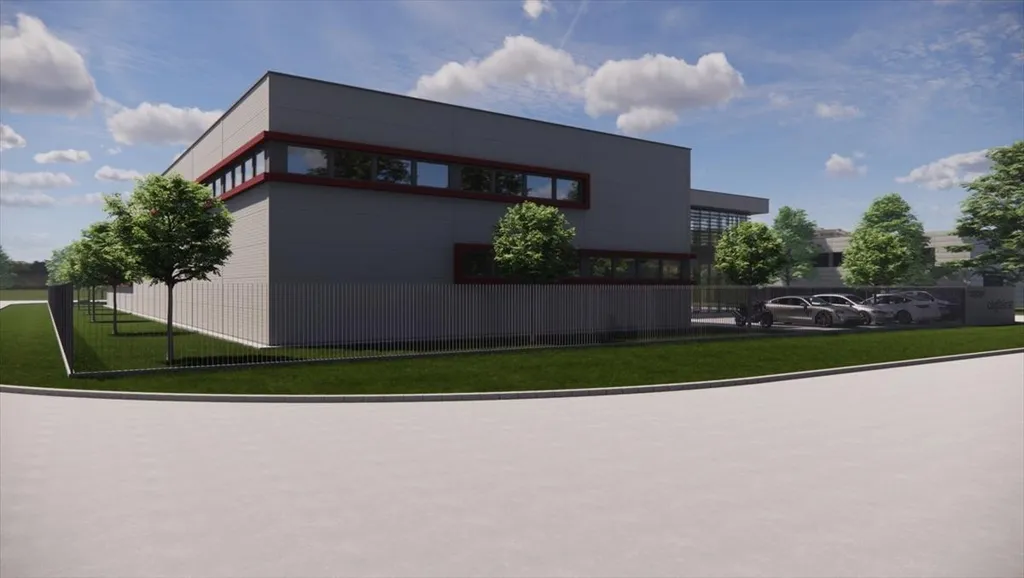 Modern Industrial Complex with Office in Debrecen