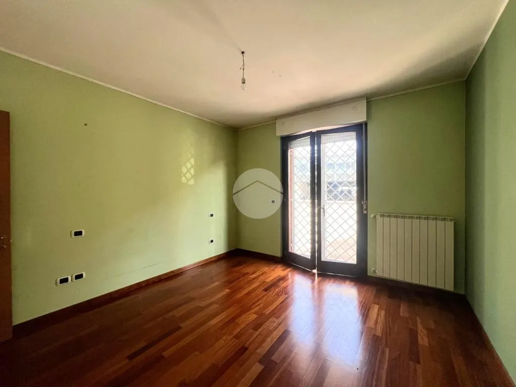 Pièces - Modern Flat with East-Facing Terrace in Pescara