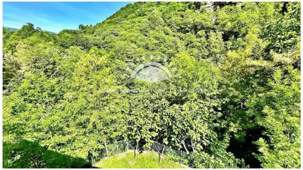 Aed - Rustic Villa with Private Garden in Cannobio