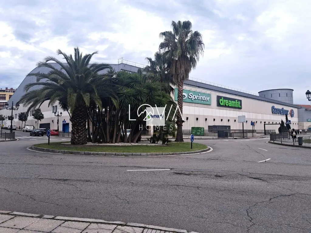 Exterior - Garage with 160 Spaces near Oviedo
