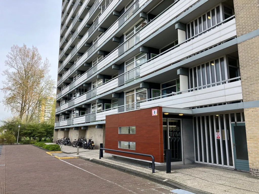 Extérieur - Bright Two-Bedroom Flat with Panoramic View in Haarlem