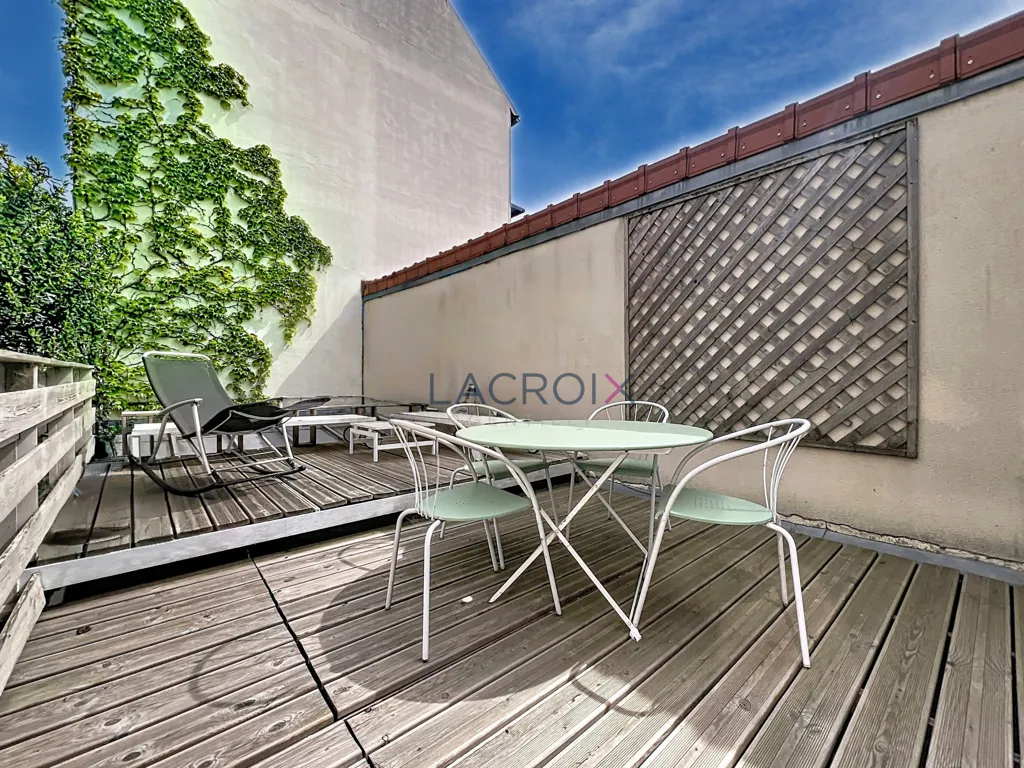 Terrace - Charming House with South-Facing Terrace in Gentilly