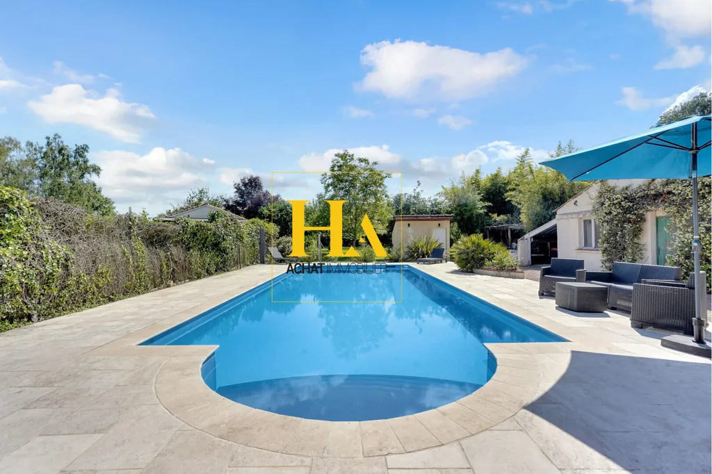 Piscina - Ground Floor House with Pool in Labastide Saint-Sernin
