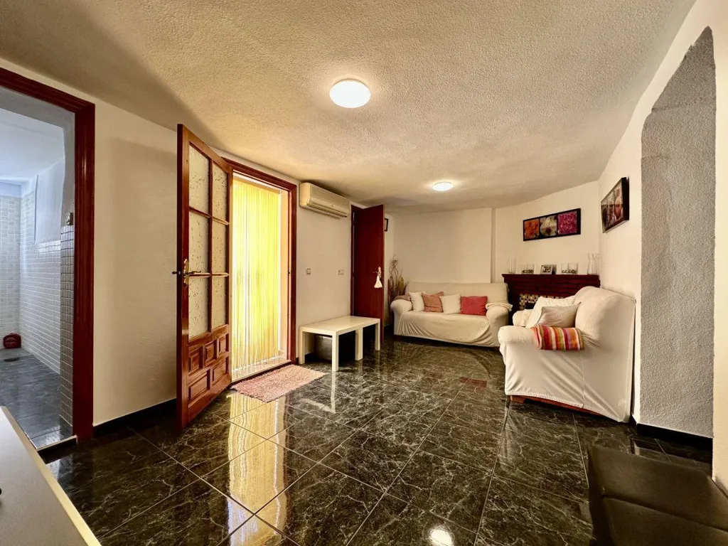 Soggiorno - Renovated House with Pool in Polop's Historic Centre