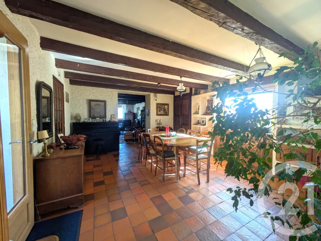 Salle à manger - Maison de Caractère avec Piscine à Saint-Baldoph