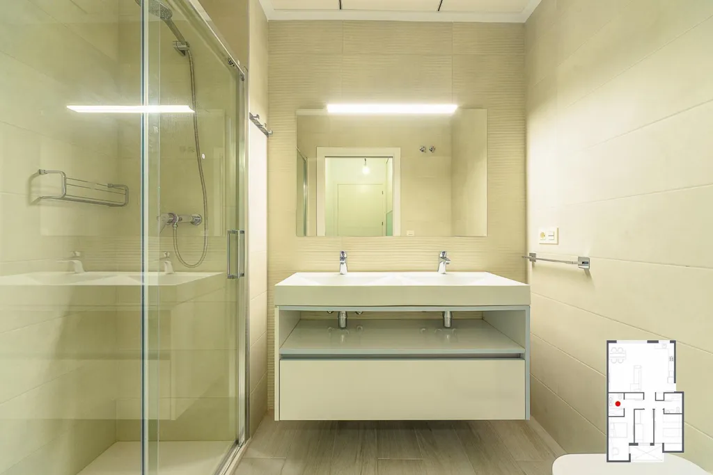 Salles de bain - Modern Flat with Terrace in Ciudad Jardín, Elche