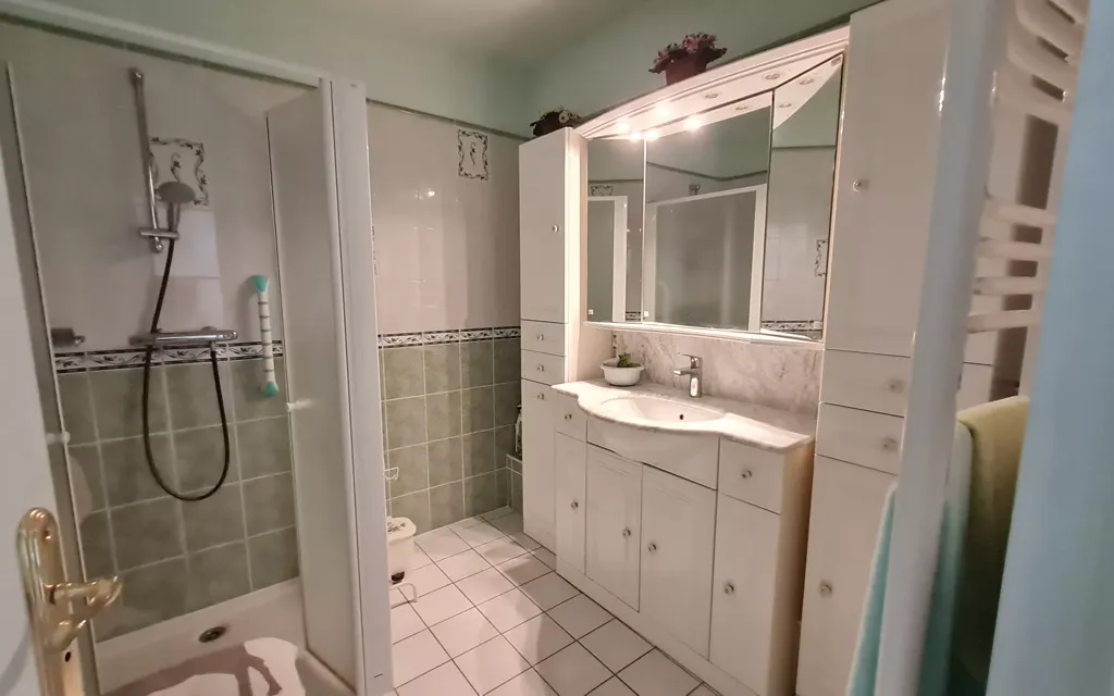 Bagni - Functional House with Garden in La Ferté-sous-Jouarre