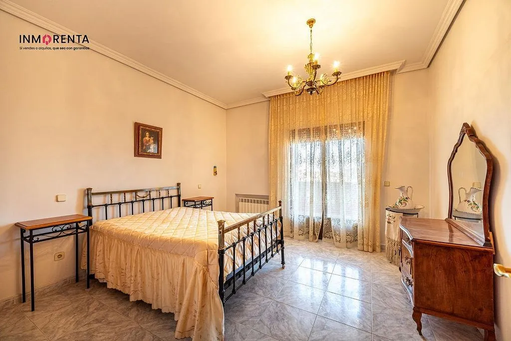 Magamistoad - Detached House with Terrace in La Mata