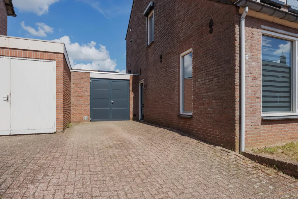Maison 6 pièces à Broekhuizen