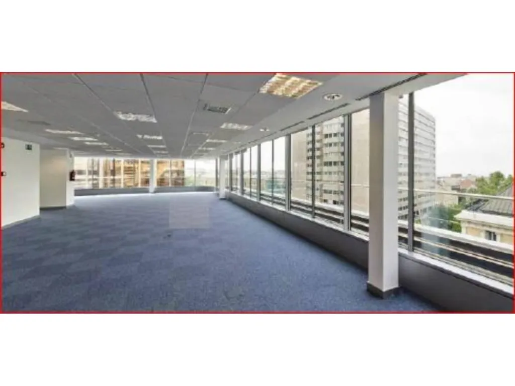 Bureau - Office with Lift in Ríos Rosas, Madrid
