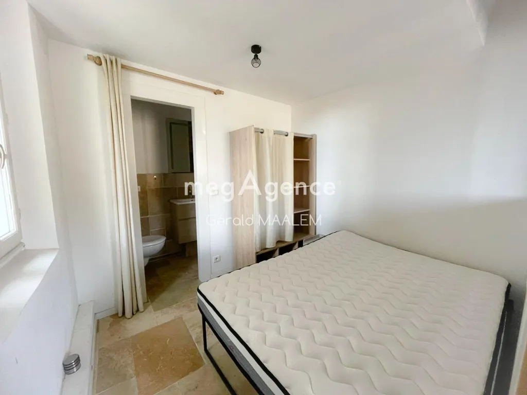 Chambres - Studio Rénové au Cœur du Village