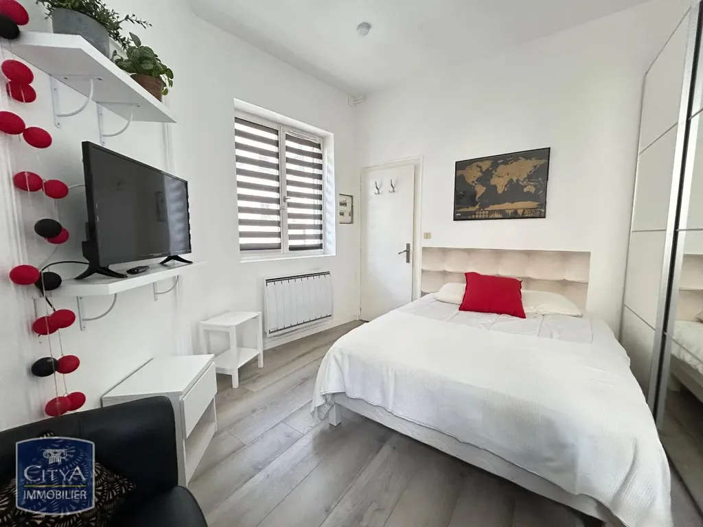 Chambres - Studio Meublé Rez-de-Chaussée Centre Tours