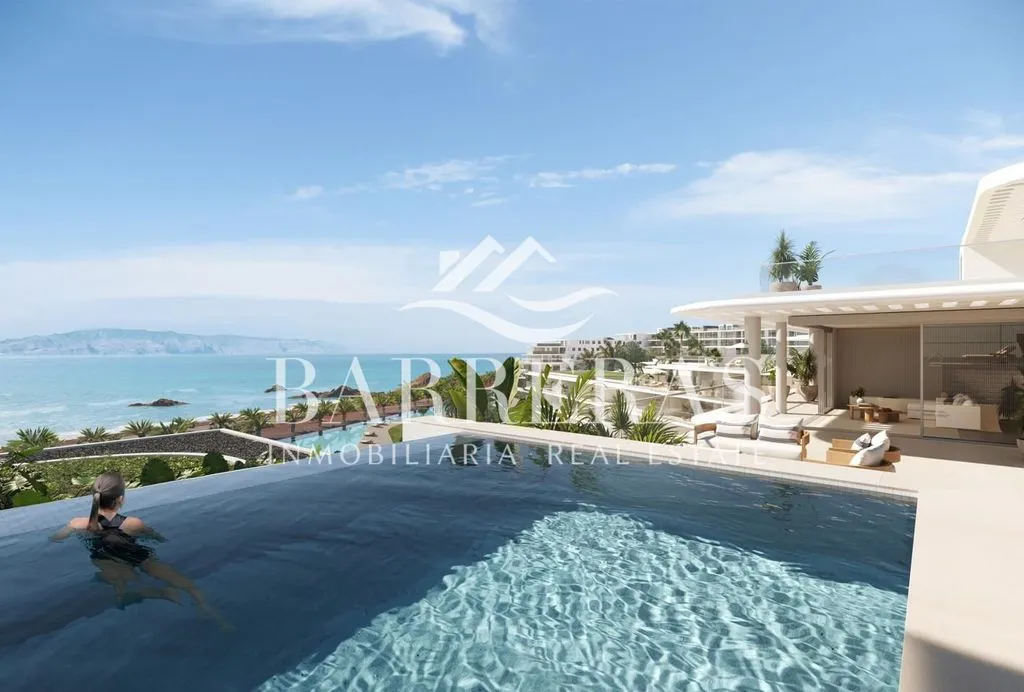 Bassein - Luxury Flat with Pool in Playa de San Juan