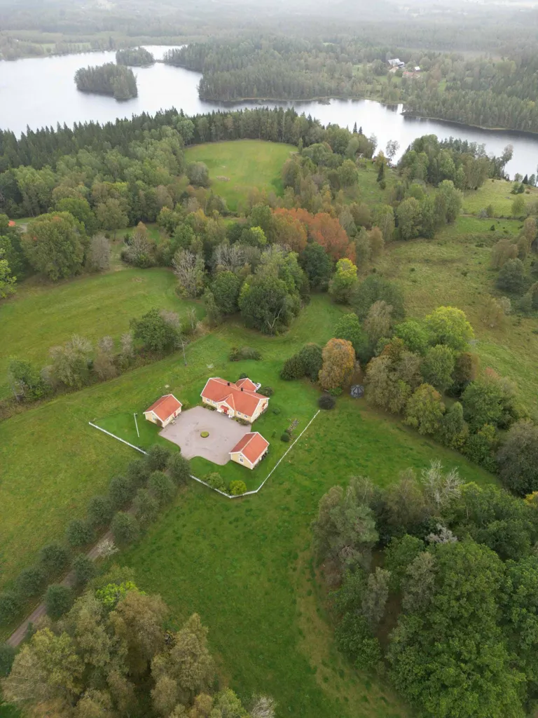 11-toaline maja asukohas Ulricehamns kommun