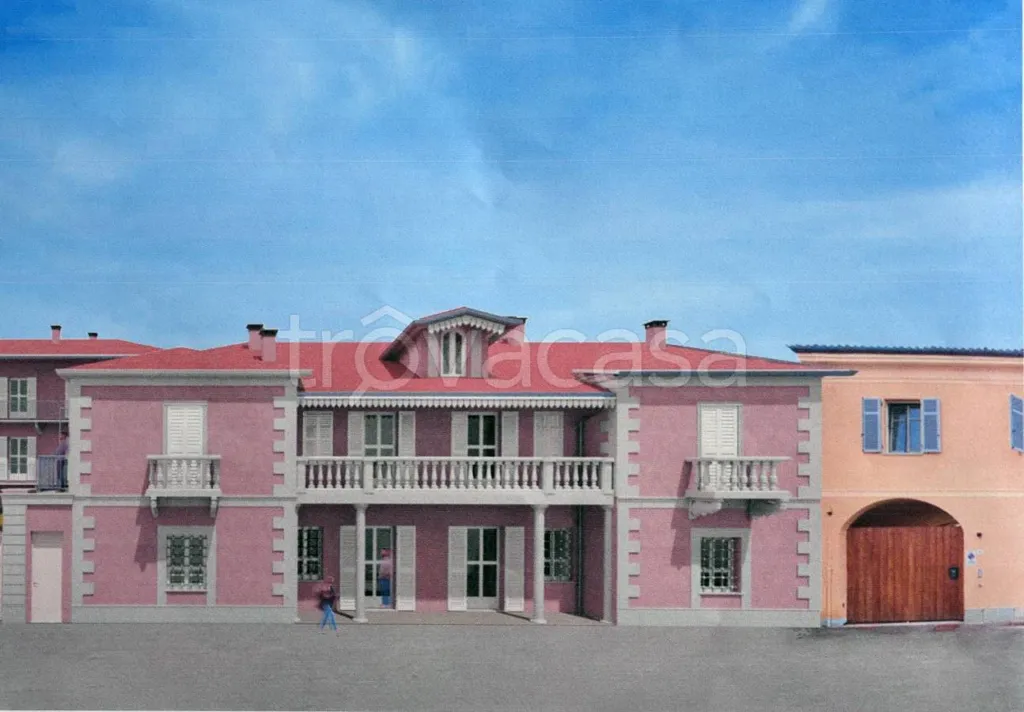 New Apartment with Balcony in Saluzzo
