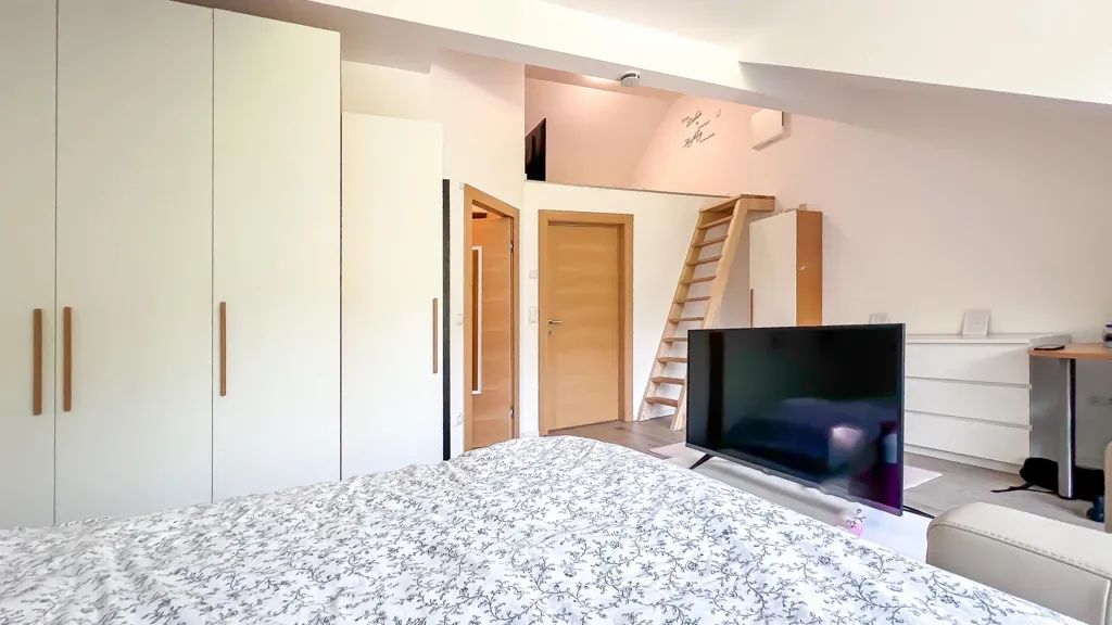 Bedrooms - Luxury House with Solar Panels in Sandweiler