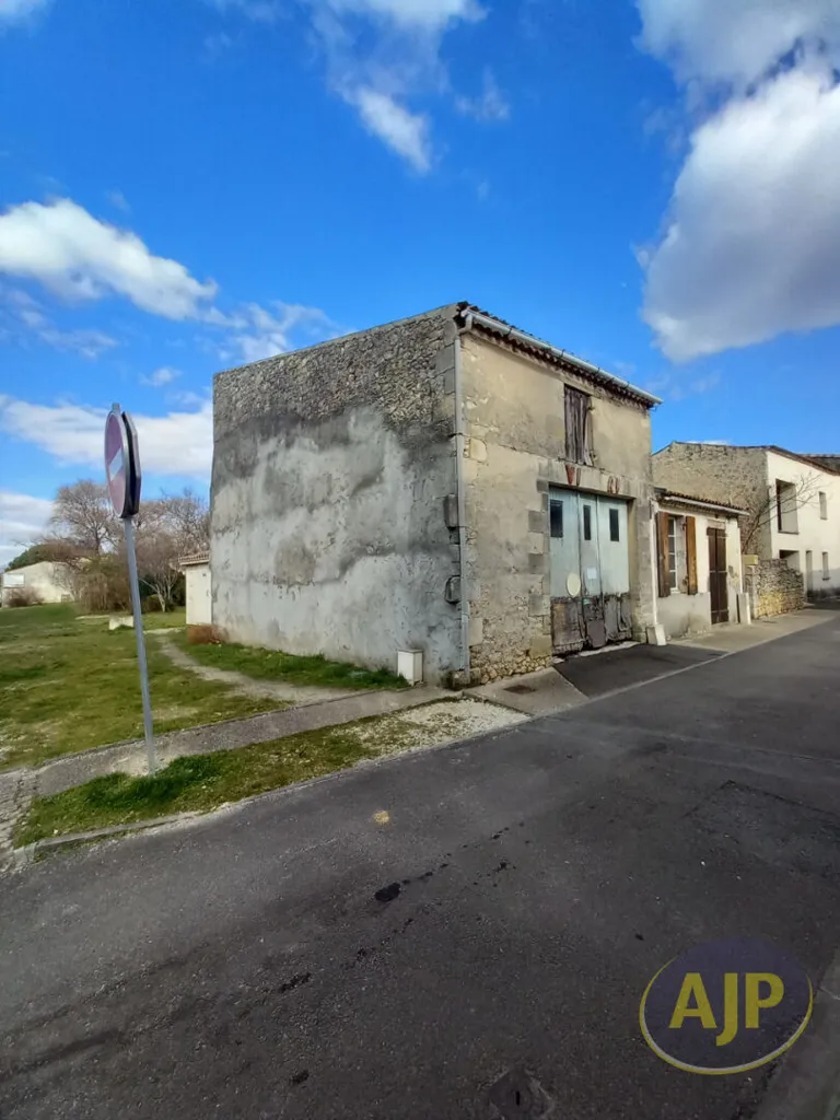 Extérieur - Garage en Centre-Ville à Lesparre-Médoc