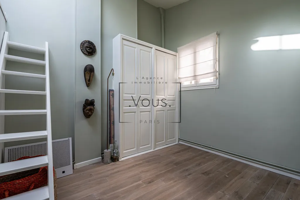 Camere da letto - Penthouse with Terrace Potential in 11th Arrondissement