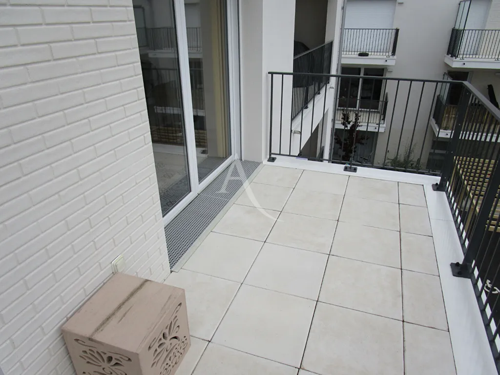 Rõdu - Modern Flat with Balcony in Saint Jean de Monts Centre