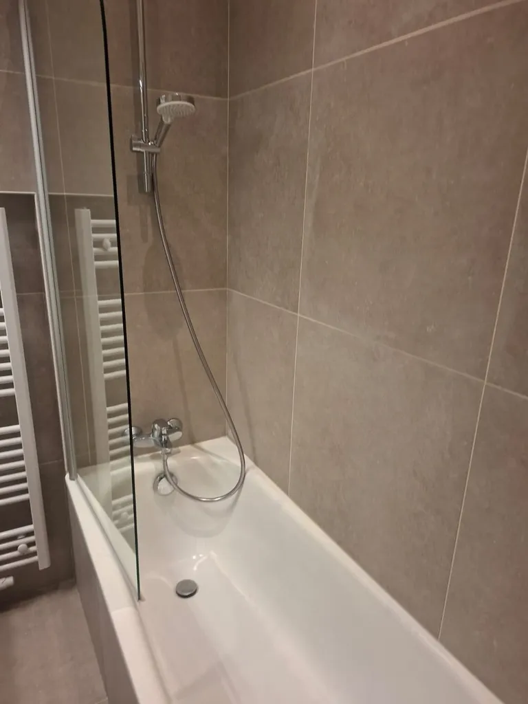 Salles de bain - Appartement avec Jardin à Ixelles