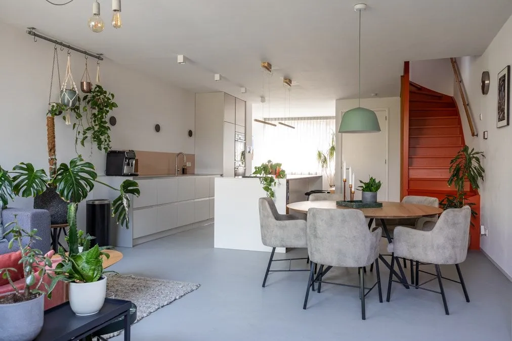 Dining Room - 5-room property in Den Haag