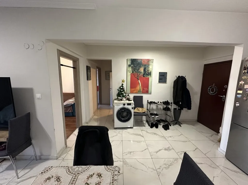 Living Room - Renovated Flat with Elevator in Thessaloniki