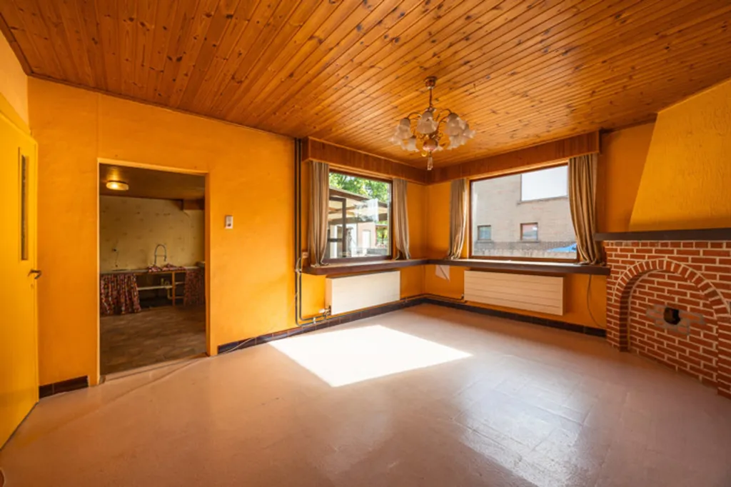 Soggiorno - Renovated House with Terrace in Detached Setting