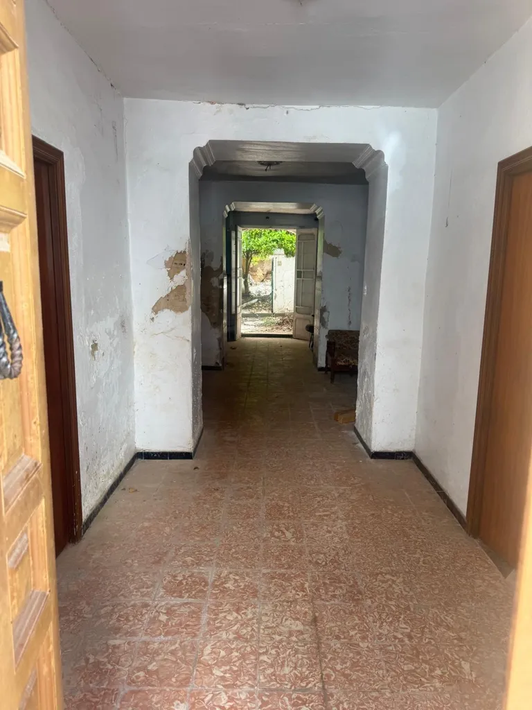 hallway_entrance