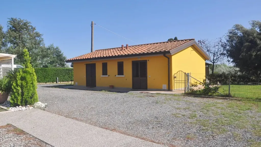 Välivaade - Residential Complex with Orchard in Rosignano Marittimo