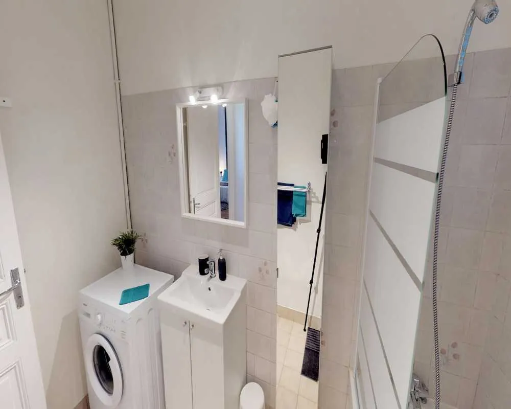 4-room apartment in Paris