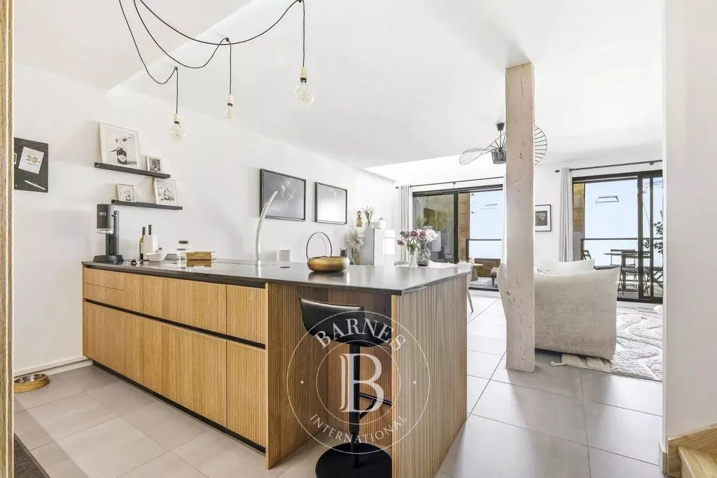 Cuisine - Appartement Luxe Duplex avec Loggia à Bordeaux