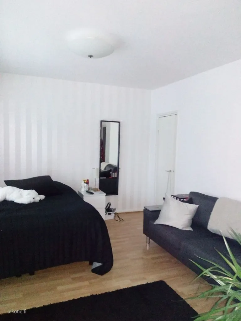 Chambres - Bright Studio Flat with Balcony in Turku